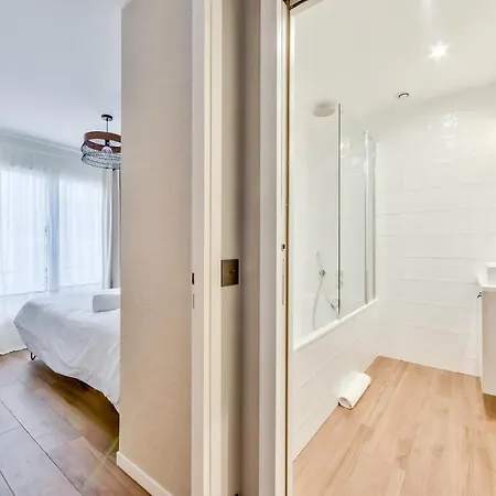 Splendid 3 Bdrs Flat In A Prime Location Of